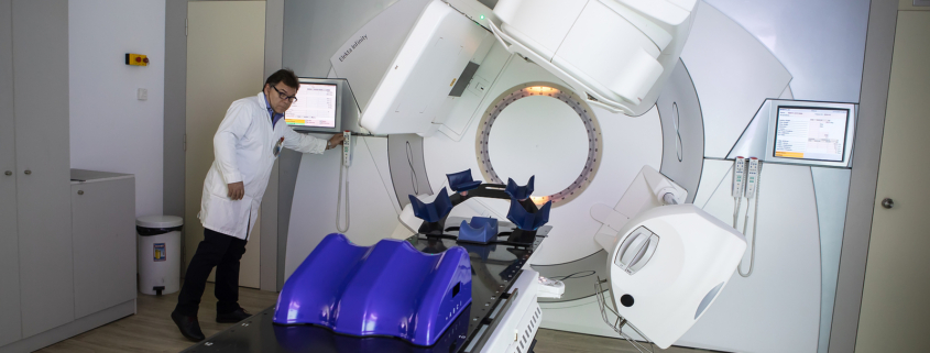 modern radiotherapy techniques - first linear accelerator technology IMRT