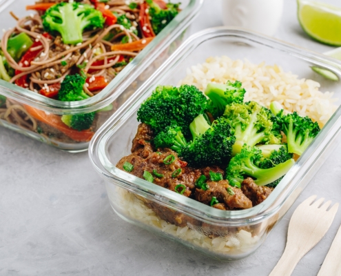 external radiotherapy - Meal prep lunch box containers with quinoa